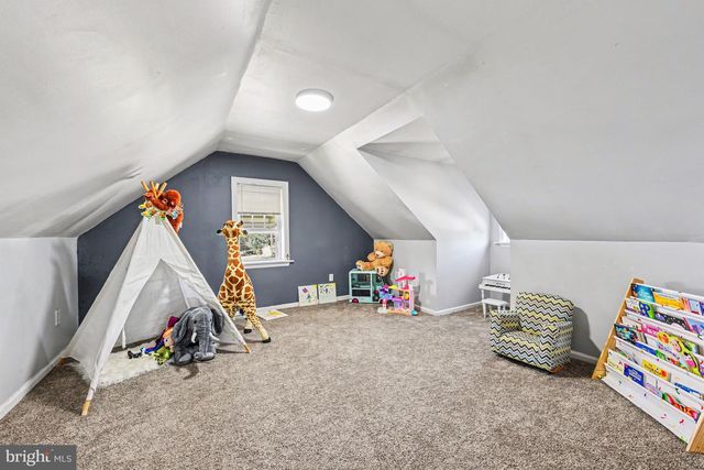 26 S BARRY AVE, Norristown, PA 19403