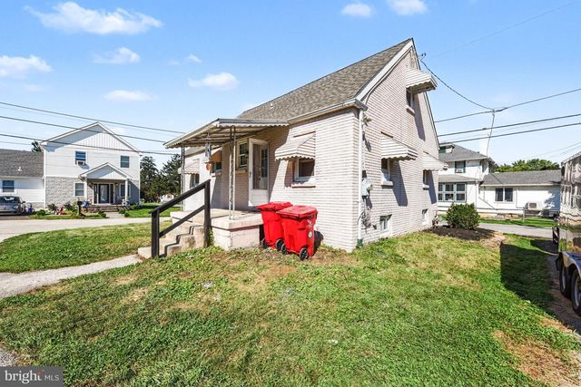26 S BARRY AVE, Norristown, PA 19403