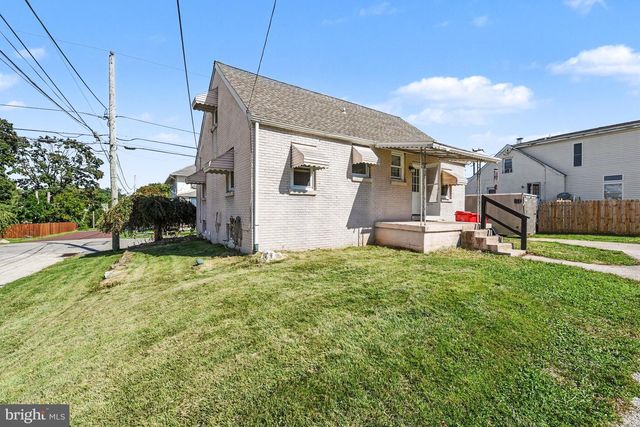26 S BARRY AVE, Norristown, PA 19403
