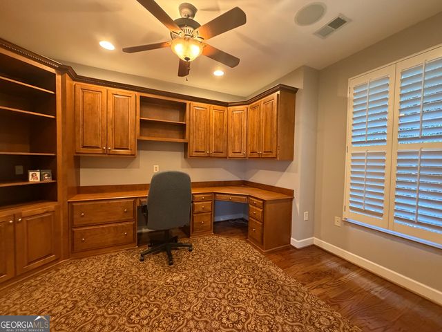 2100 Village Lane, Roswell, GA 30075