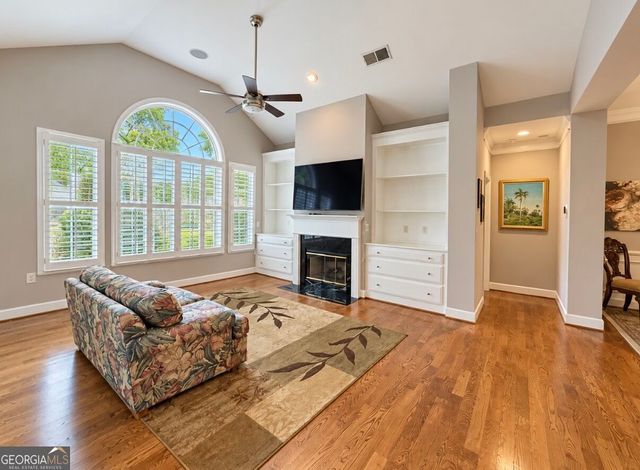 2100 Village Lane, Roswell, GA 30075