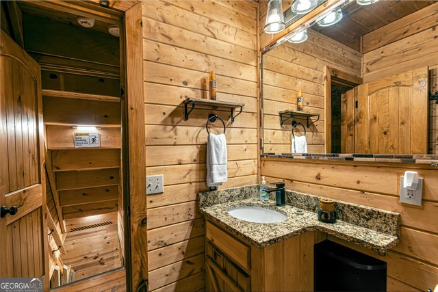 341 Valley View Road, Ellijay, GA 30536