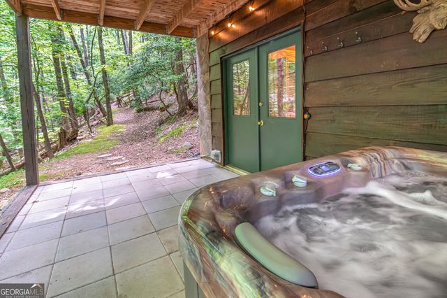 341 Valley View Road, Ellijay, GA 30536