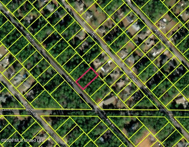 W Pine Street, Ocean Springs, MS 39564