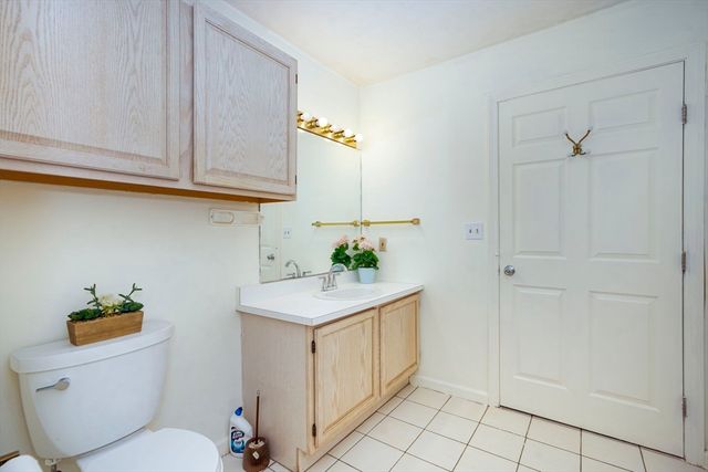 85 E Squantum St 10, Quincy, MA 02171