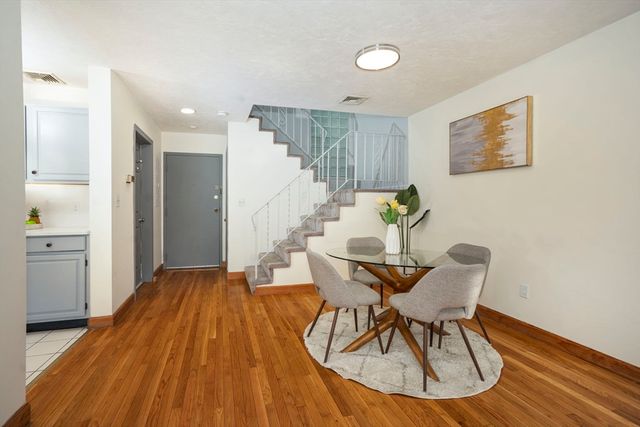 85 E Squantum St 10, Quincy, MA 02171