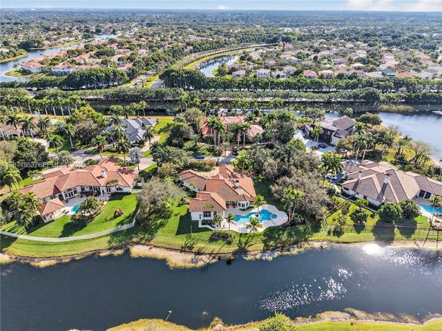 3520 Paddock Road, Weston, FL 33331