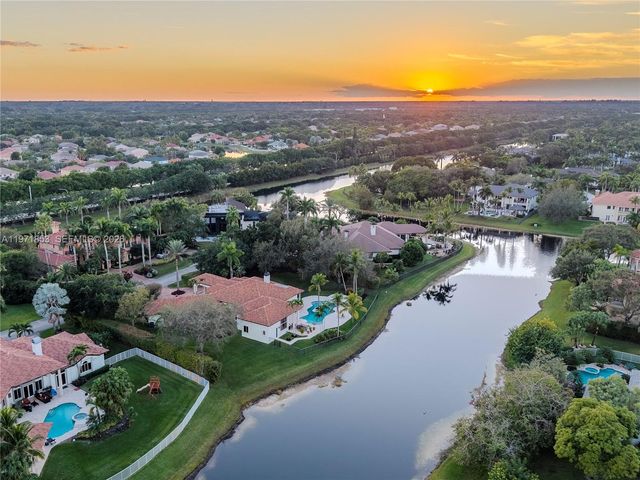 3520 Paddock Road, Weston, FL 33331