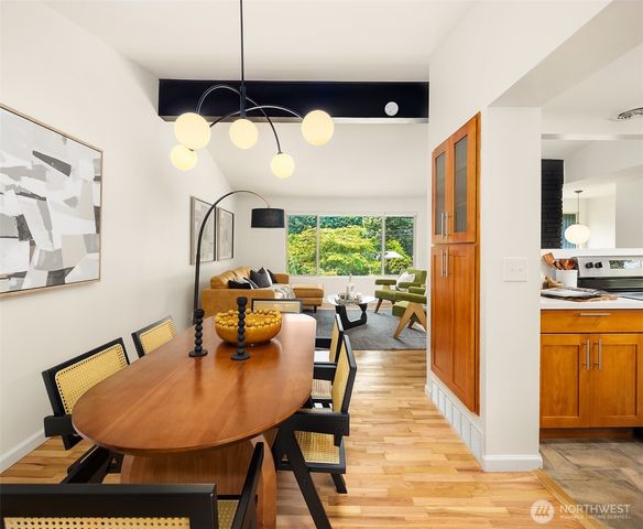 12324 11th Avenue NE, Seattle, WA 98125