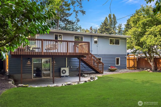 12324 11th Avenue NE, Seattle, WA 98125