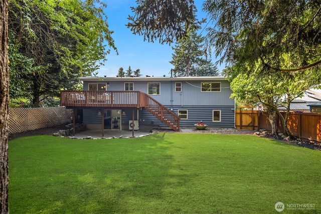 12324 11th Avenue NE, Seattle, WA 98125