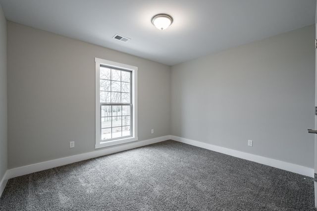 5624 Maples Retreat Dr, Murfreesboro, TN 37127