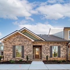 5624 Maples Retreat Dr, Murfreesboro, TN 37127