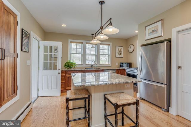 10 CHESTERFIELD GEORGETOWN RD, Chesterfield, NJ 08515