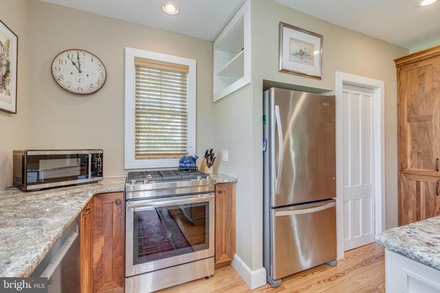 10 CHESTERFIELD GEORGETOWN RD, Chesterfield, NJ 08515