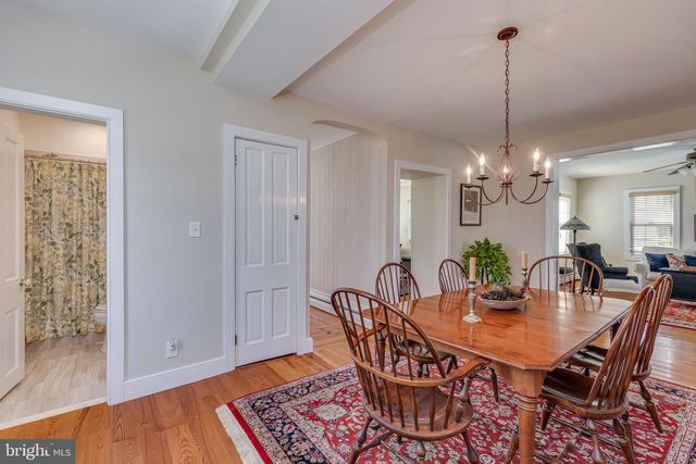 10 CHESTERFIELD GEORGETOWN RD, Chesterfield, NJ 08515