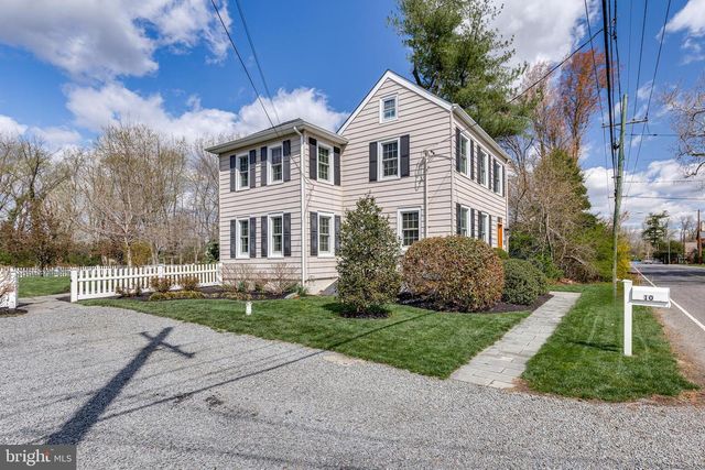 10 CHESTERFIELD GEORGETOWN RD, Chesterfield, NJ 08515