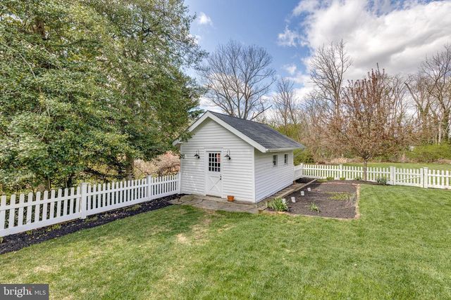 10 CHESTERFIELD GEORGETOWN RD, Chesterfield, NJ 08515