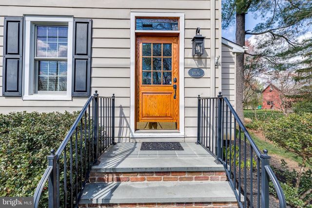 10 CHESTERFIELD GEORGETOWN RD, Chesterfield, NJ 08515