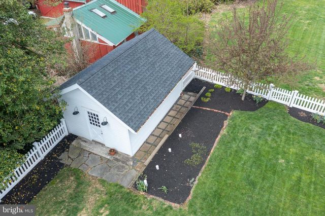 10 CHESTERFIELD GEORGETOWN RD, Chesterfield, NJ 08515