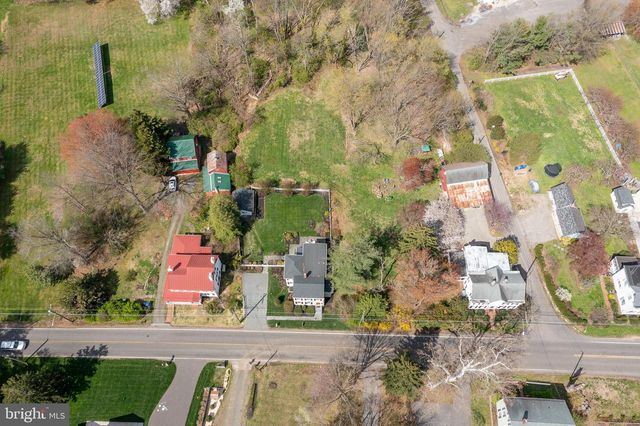 10 CHESTERFIELD GEORGETOWN RD, Chesterfield, NJ 08515