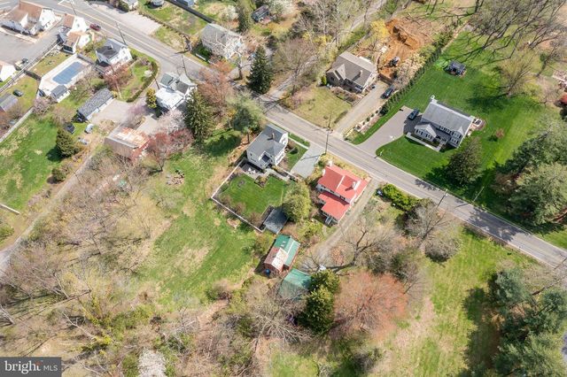 10 CHESTERFIELD GEORGETOWN RD, Chesterfield, NJ 08515