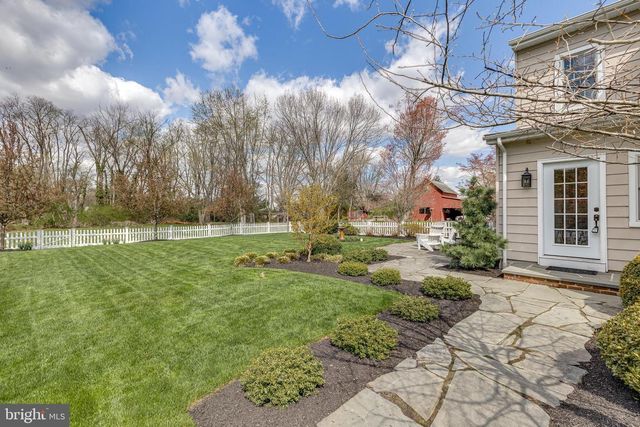 10 CHESTERFIELD GEORGETOWN RD, Chesterfield, NJ 08515