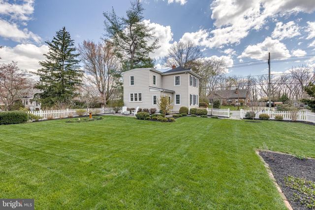 10 CHESTERFIELD GEORGETOWN RD, Chesterfield, NJ 08515