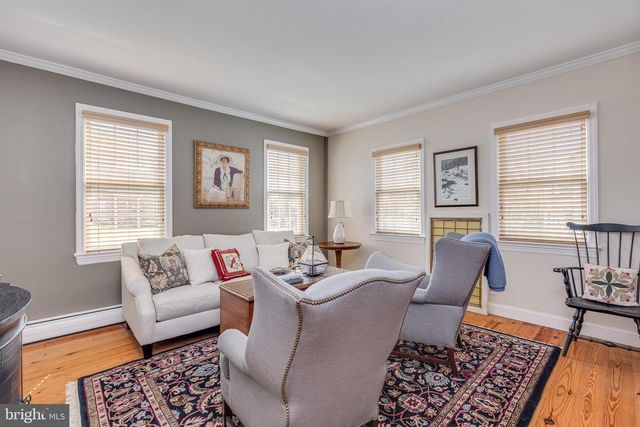 10 CHESTERFIELD GEORGETOWN RD, Chesterfield, NJ 08515