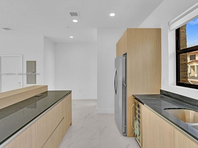 6130 SW 36th Ct 8, Miramar, FL 33023