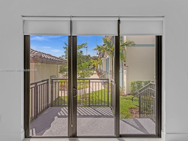 6130 SW 36th Ct 8, Miramar, FL 33023