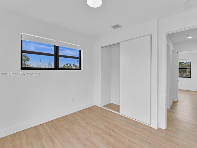 6130 SW 36th Ct 8, Miramar, FL 33023