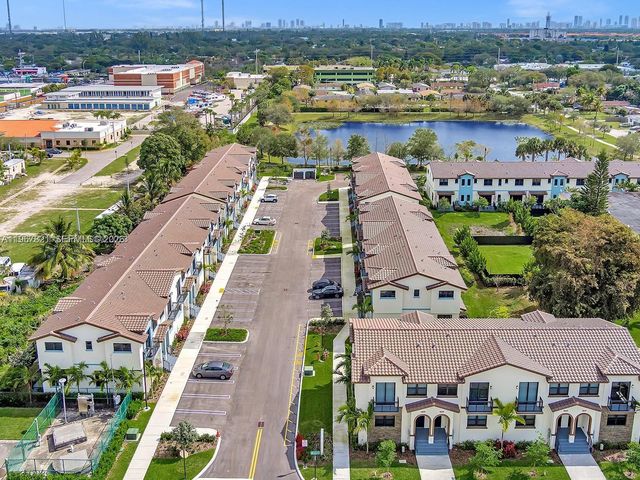 6130 SW 36th Ct 8, Miramar, FL 33023