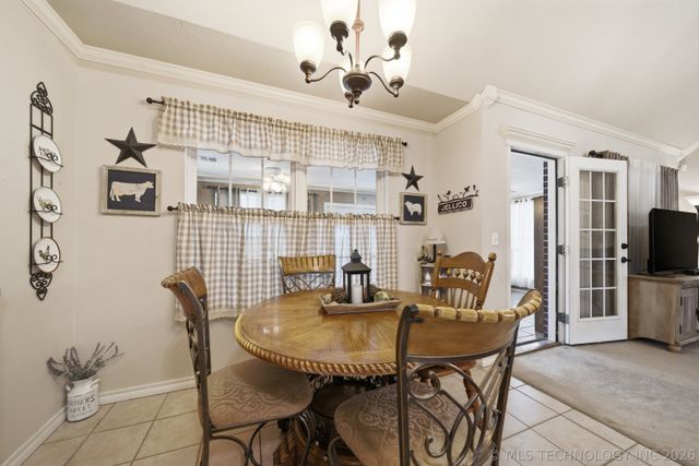 5801 Saddle Lane, Skiatook, OK 74070