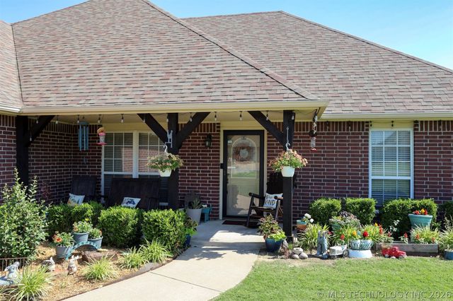 5801 Saddle Lane, Skiatook, OK 74070