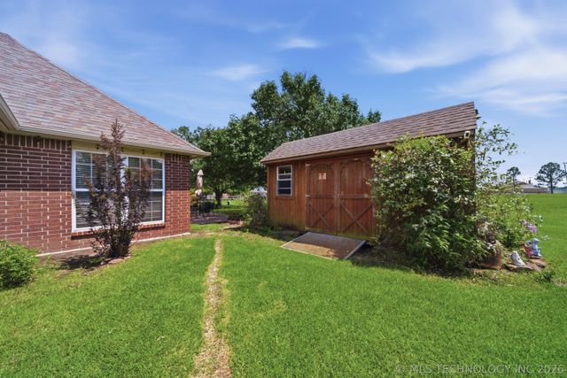 5801 Saddle Lane, Skiatook, OK 74070