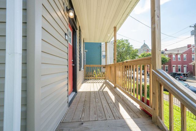 230 W 9th Street, Newport, KY 41071