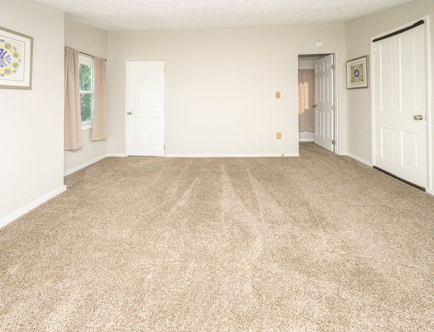 230 W 9th Street, Newport, KY 41071