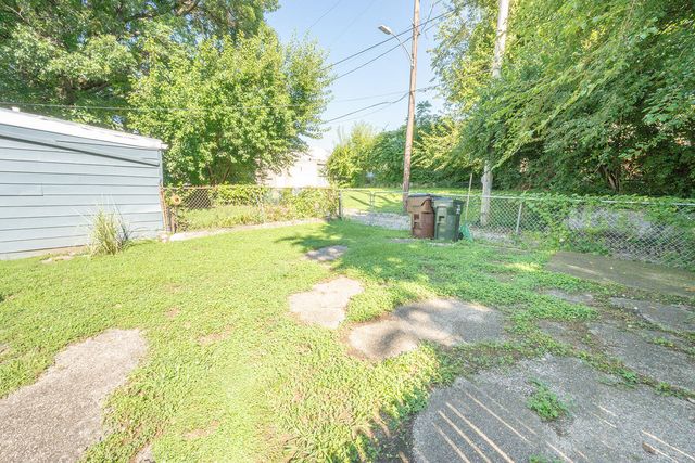 230 W 9th Street, Newport, KY 41071