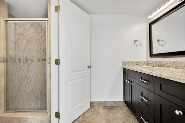 720 Bayshore Drive 304, Fort Lauderdale, FL 33304