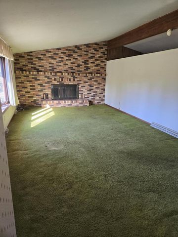 N11612 10th AVENUE, Necedah, WI 54646
