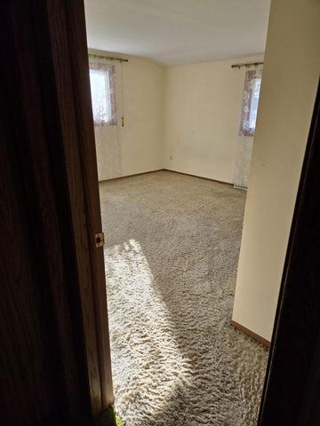 N11612 10th AVENUE, Necedah, WI 54646