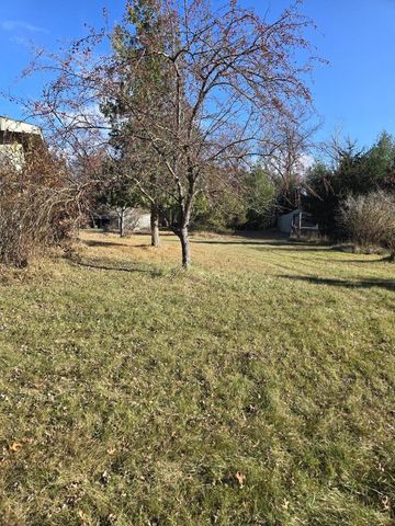 N11612 10th AVENUE, Necedah, WI 54646