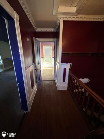 412 N Oakley Street, Saginaw, MI 48602