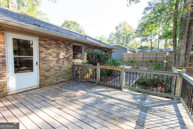 355 Rocky Drive, Athens, GA 30607