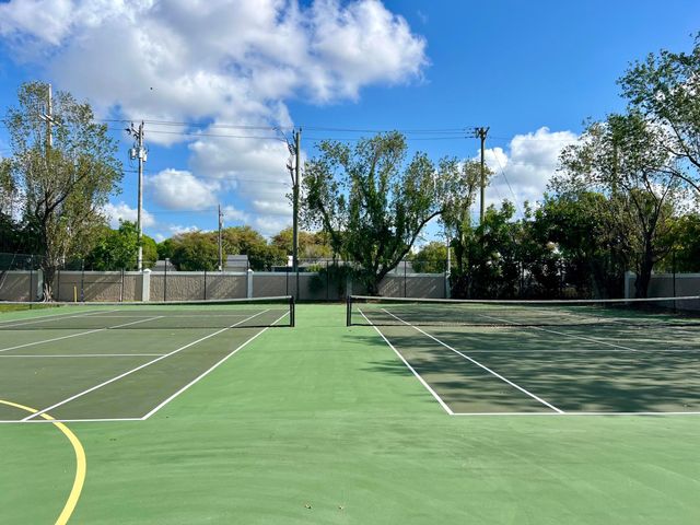 7801 S Aragon Boulevard 4, Sunrise, FL 33322