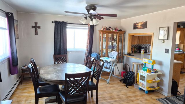1745 33rd Street SW, Minot, ND 58701