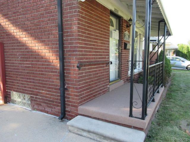 25563 Wagner Avenue, Warren, MI 48089