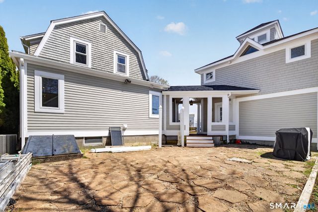 31 Sols Point Road, Clinton, CT 06413