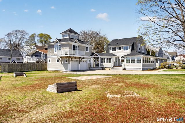 31 Sols Point Road, Clinton, CT 06413